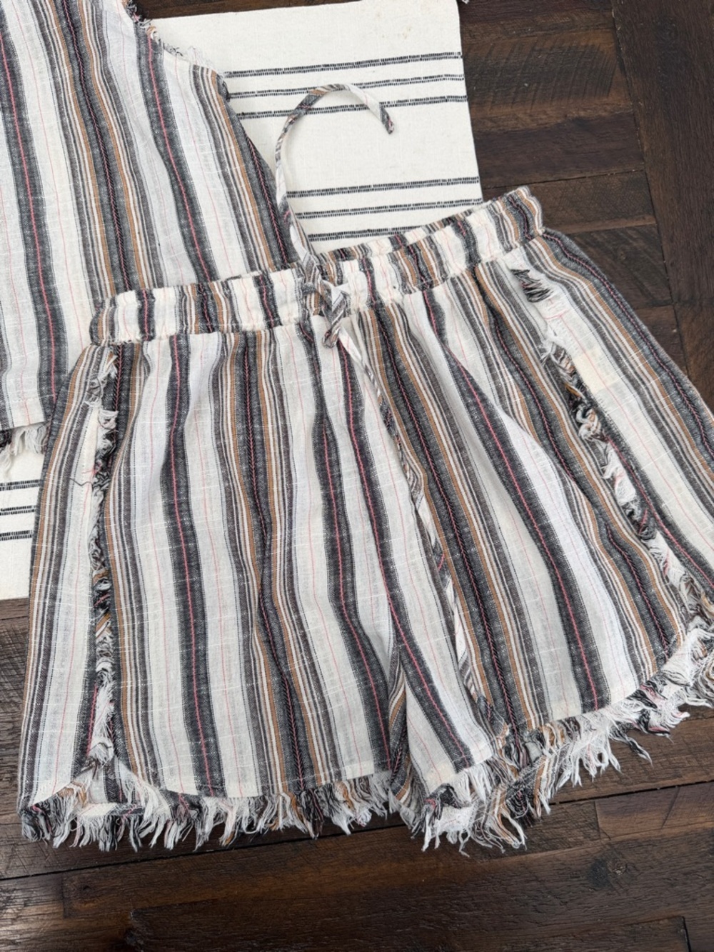Very J Striped Frayed Two-Piece Shorts Set in Ivory, Black, Tan - Picture 4 of 8